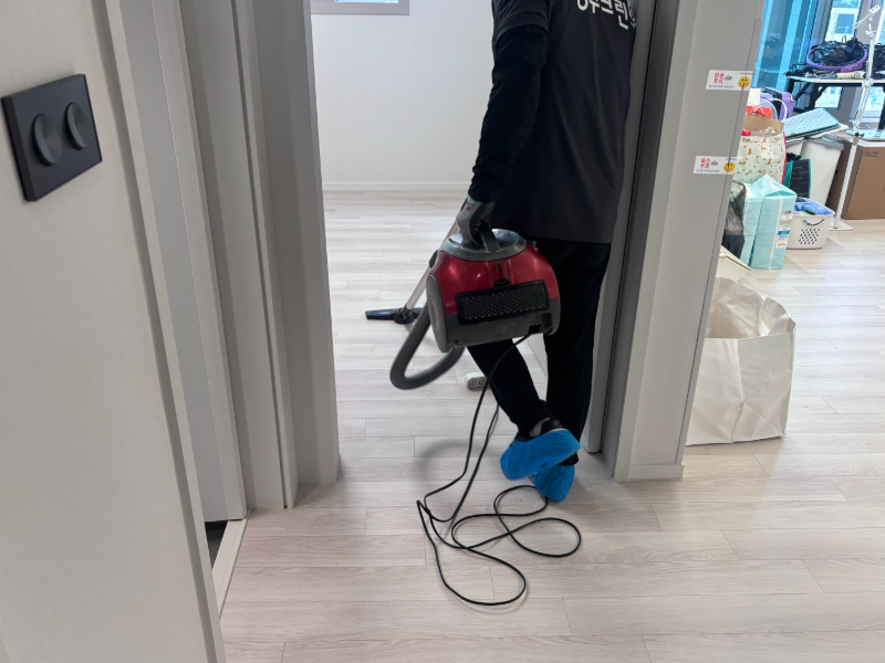 KakaoTalk_20260626_171007856_05.webp